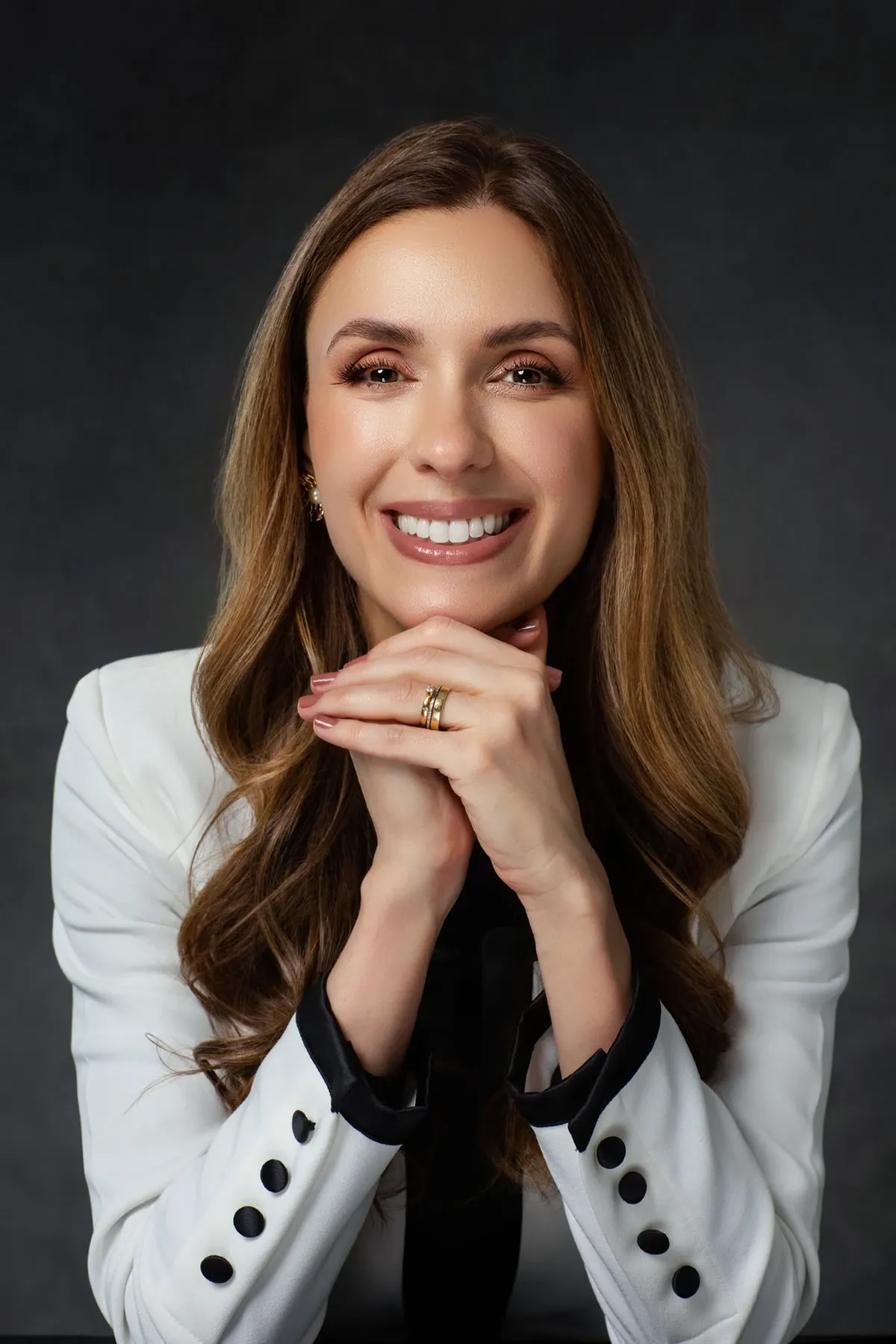 Dra. Fernanda Cabral, dermatologista da FC Dermatologia